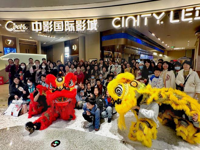 厅到生活场 换个方式“打开”影院开元棋牌app青岛市南区:从放映(图3) 厅到生活场 换个方式“打开”影院开元棋牌app青岛市南区:从放映(图3)